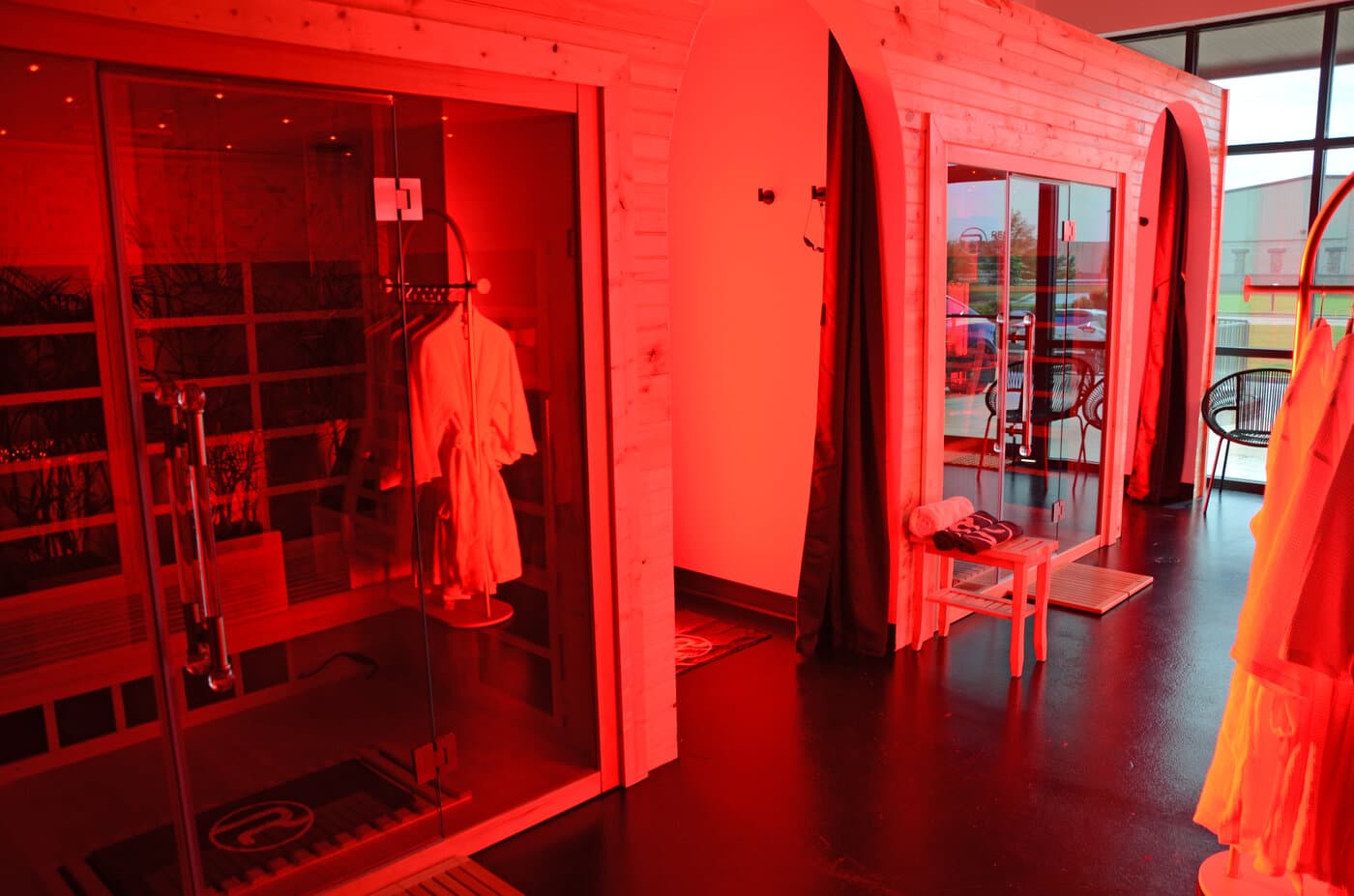 How Red Light Therapy Transforms Your Skin
